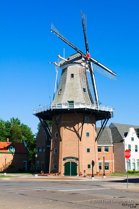 20080714_183808 D300 P 2800x4200.jpg - Vermeer Windmill from 1850s.  It is the tallest working windmill in the US